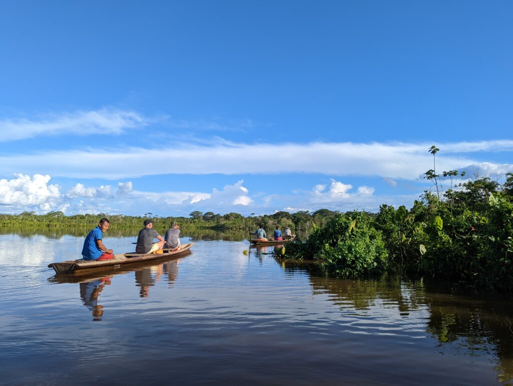 Balade en pirogue en Amazonie